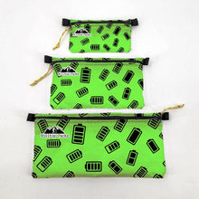 Load image into Gallery viewer, Zipper Pouches New Patterns Ultralight D50T fabric
